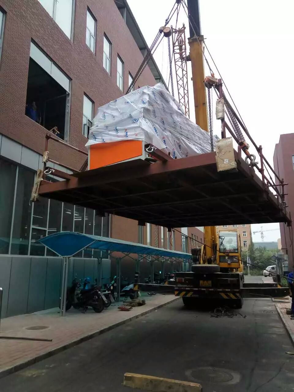 選擇設備搬運安裝起重吊裝服務 選擇設備搬運安裝起重吊裝服務